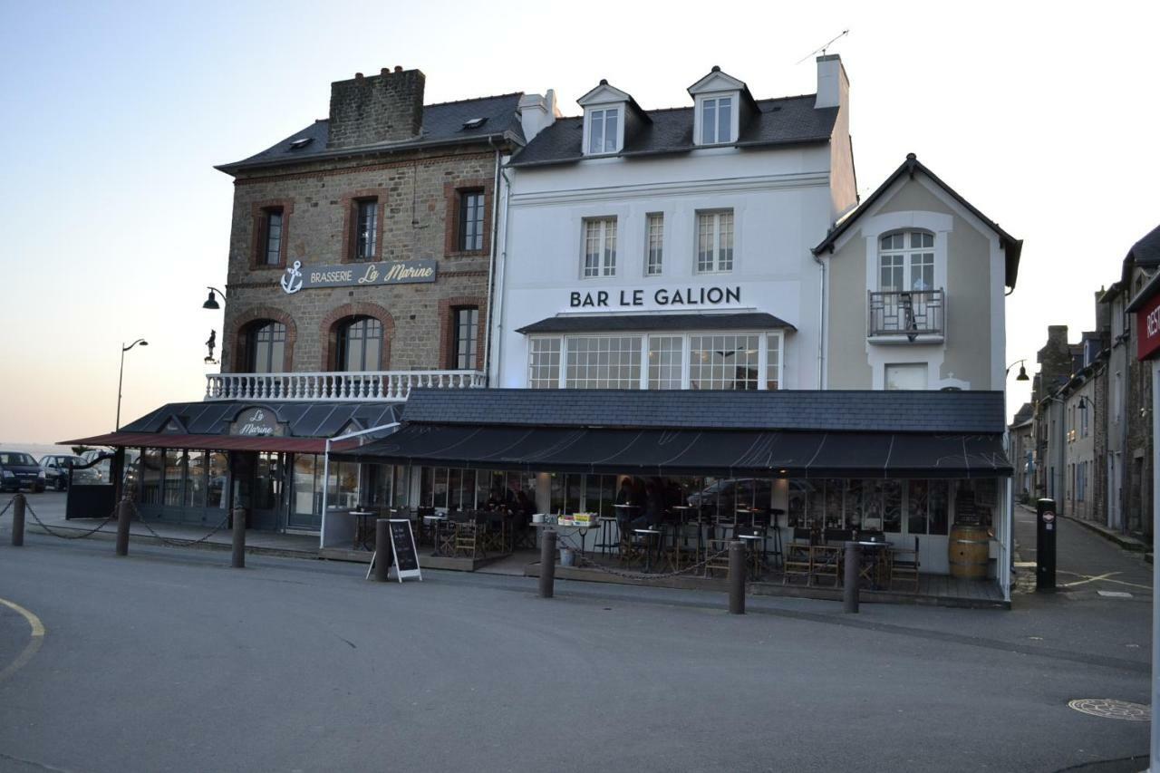 vue sur mer Cancale Extérieur photo